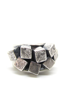 Jumbled Hammered Cubes Ring